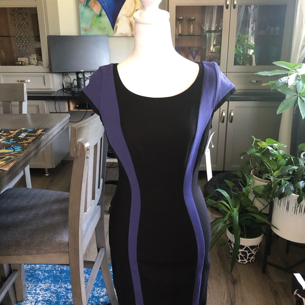 Guess Bodycon Dress - Picture 2 of 10